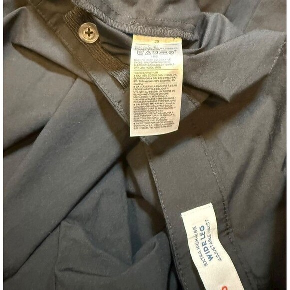 Old Navy Women's Pants Size 20 Black Wide Leg High Rise Casual Pants- Adjustable - Picture 5 of 10